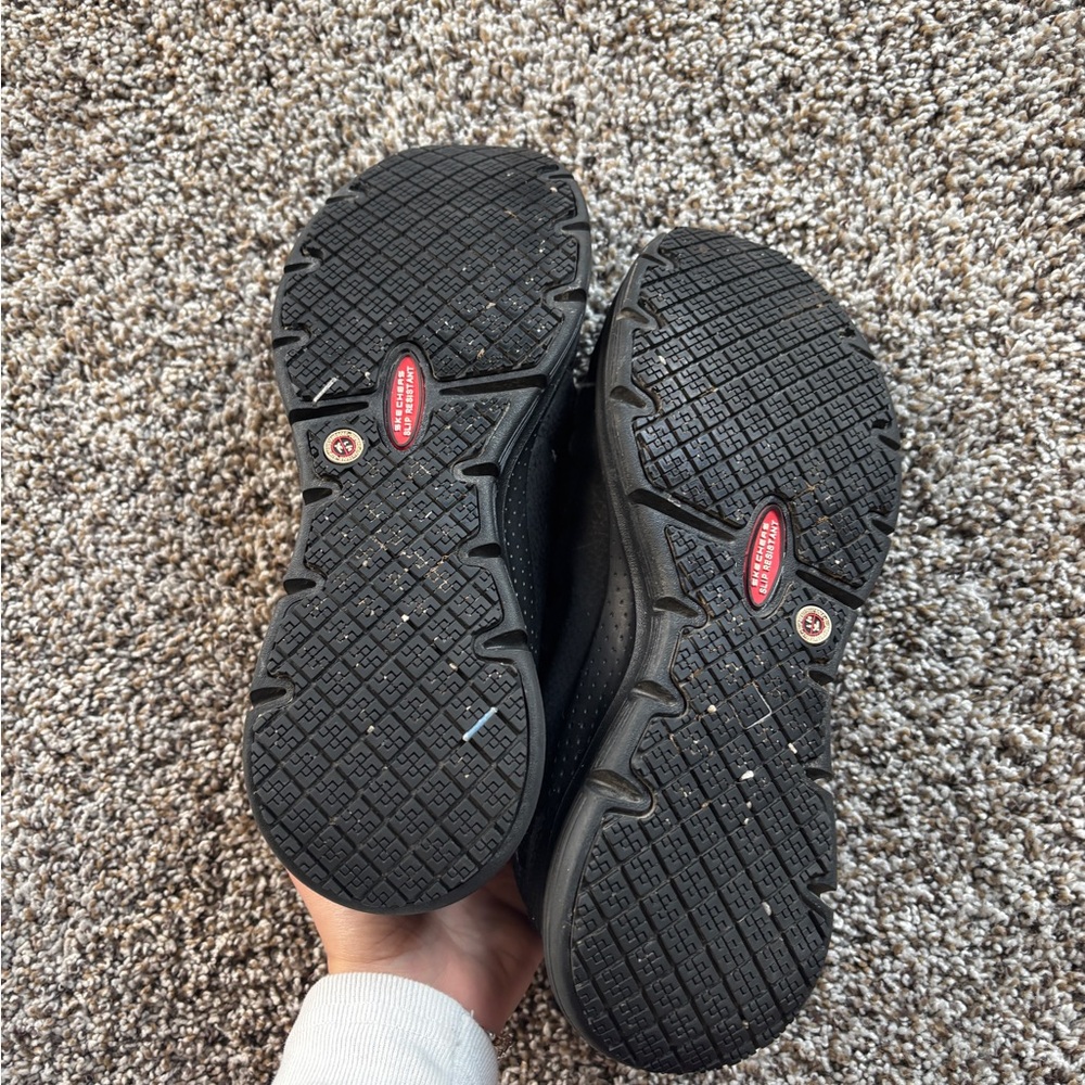 Skechers Women's Black No Slip Shoes - Picture 3 of 3